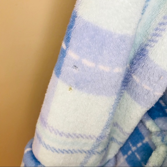 2/$20 Size S | Plaid Fleece Heavy Robe - Picture 15 of 15